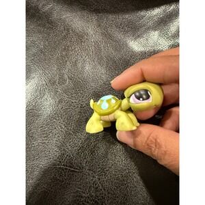 Littlest Pet Shop‎ LPS Turtle Tortoise Green Blue Shell Big Eyes Toy